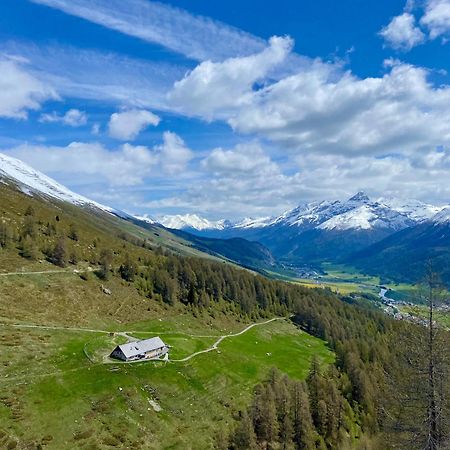 Bed and Breakfast Alp Es-Cha Dadour Madulain Экстерьер фото