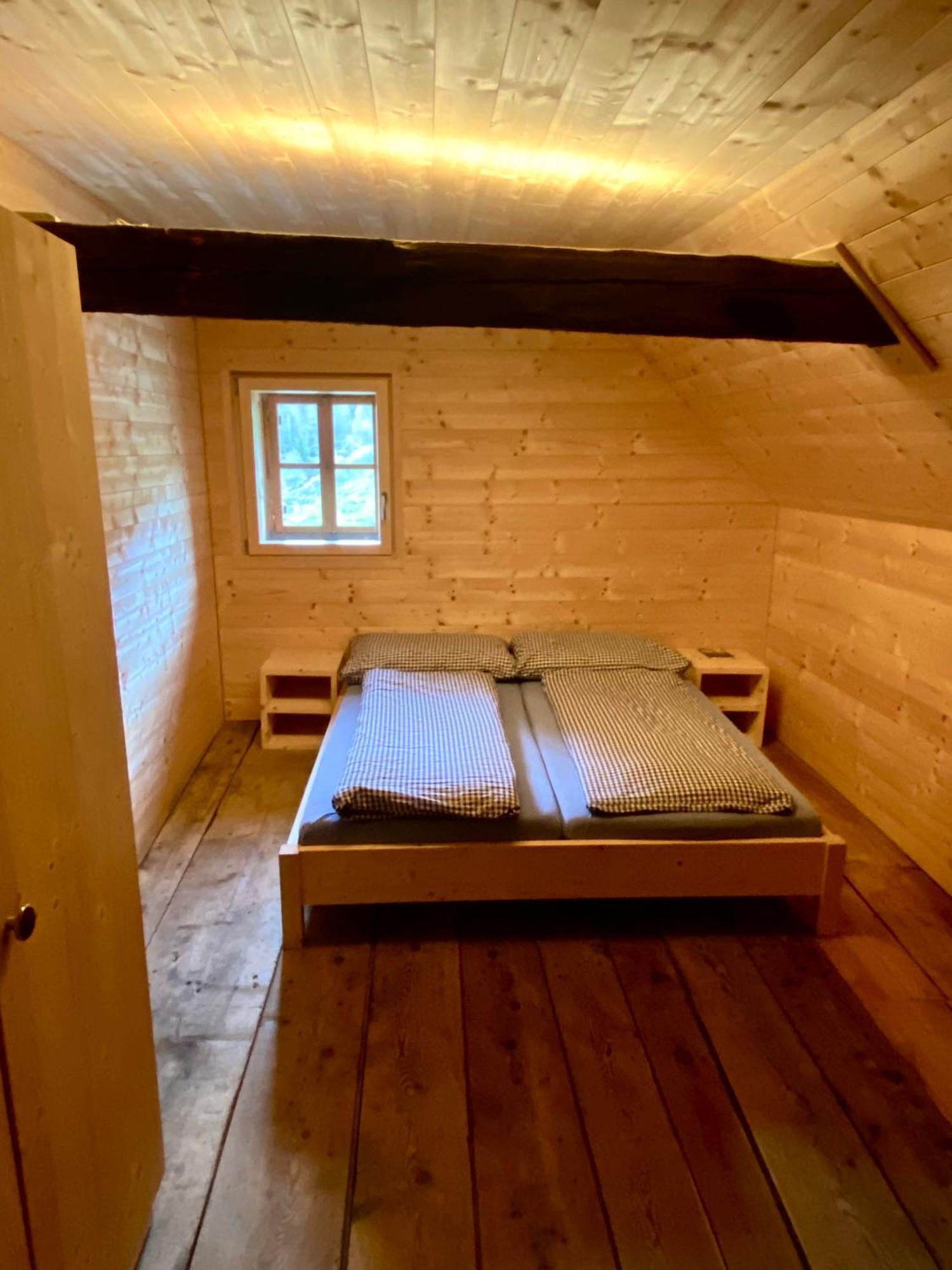 Bed and Breakfast Alp Es-Cha Dadour Madulain Экстерьер фото