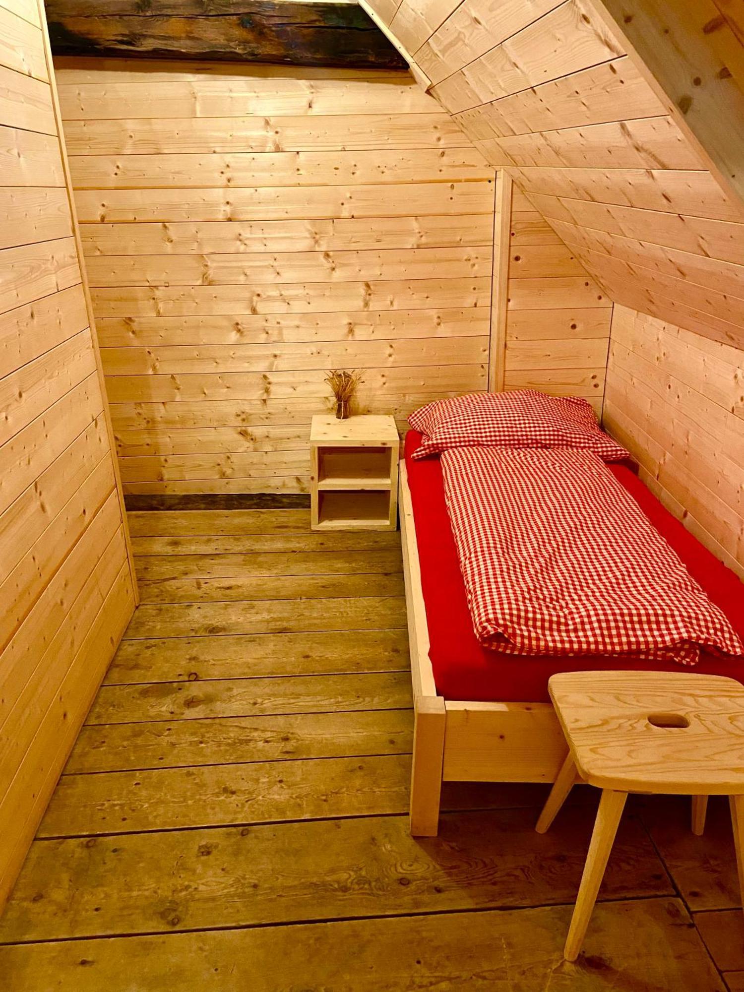 Bed and Breakfast Alp Es-Cha Dadour Madulain Экстерьер фото
